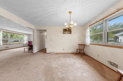 1530 Truman Avenue, Owatonna, MN 55060