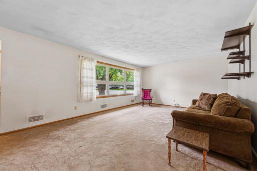 1530 Truman Avenue, Owatonna, MN 55060