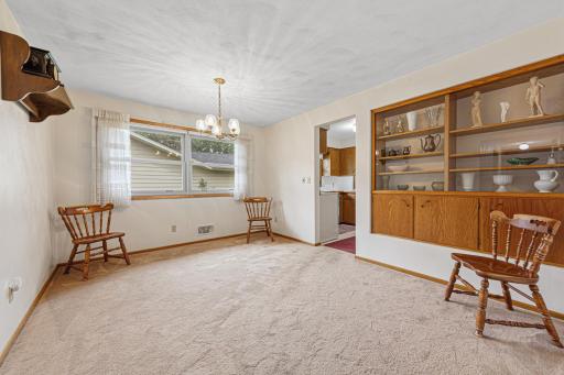 1530 Truman Avenue, Owatonna, MN 55060
