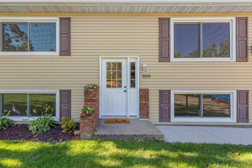 600 Ladonna Lane, Faribault, MN 55021