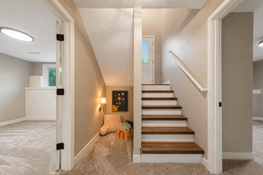 600 Ladonna Lane, Faribault, MN 55021