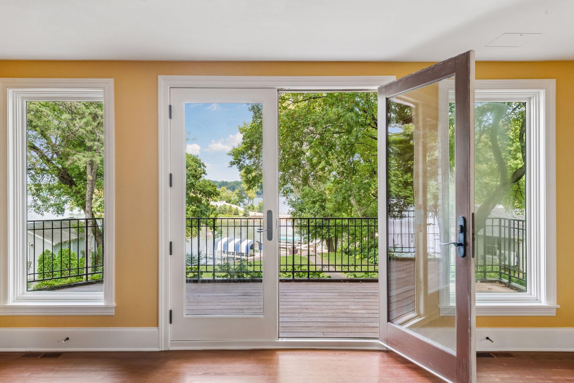 Walk out to the spacious Ipe wood deck overlooking the lake.