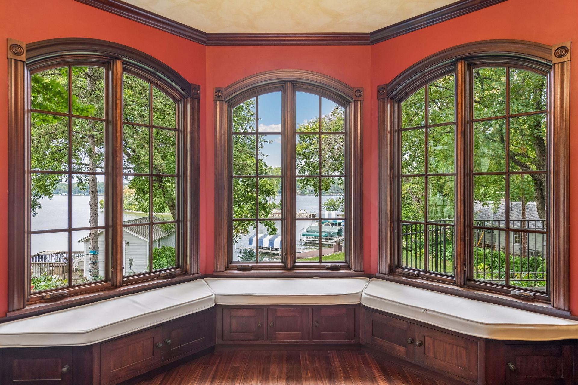 Large windows perfectly frame the views of St. Albans Bay.