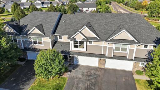 3278 Lakewood Trail, Woodbury, MN 55129
