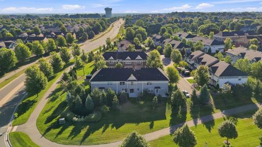 3278 Lakewood Trail, Woodbury, MN 55129