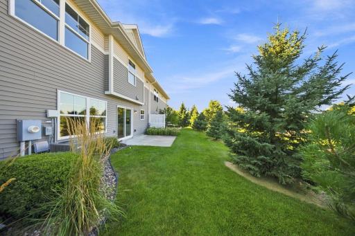 3278 Lakewood Trail, Woodbury, MN 55129