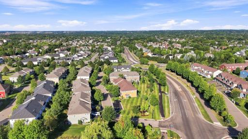 3278 Lakewood Trail, Woodbury, MN 55129