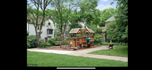 Community palyground