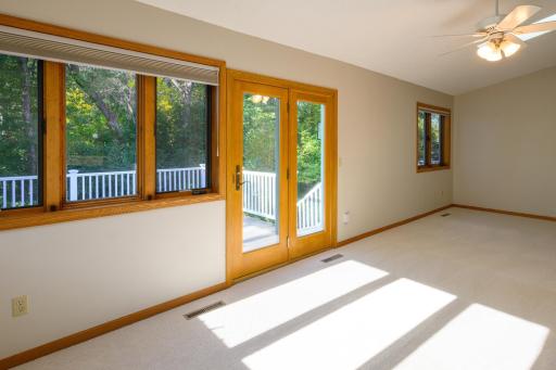 901 Southcross Drive E, Burnsville, MN 55306