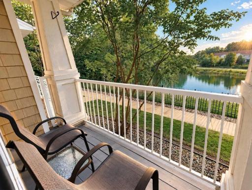 1240 County Road D E, 3, Maplewood, MN 55109