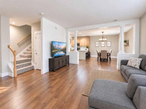 1240 County Road D E, 3, Maplewood, MN 55109