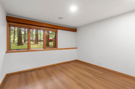 215 Eastbank Court N, Hudson, WI 54016