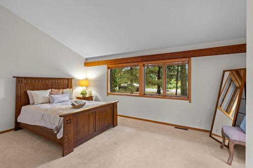 215 Eastbank Court N, Hudson, WI 54016
