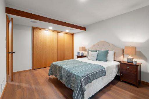 215 Eastbank Court N, Hudson, WI 54016