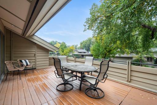 215 Eastbank Court N, Hudson, WI 54016