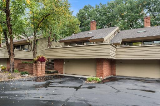 215 Eastbank Court N, Hudson, WI 54016