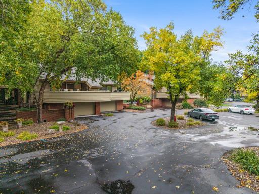 215 Eastbank Court N, Hudson, WI 54016