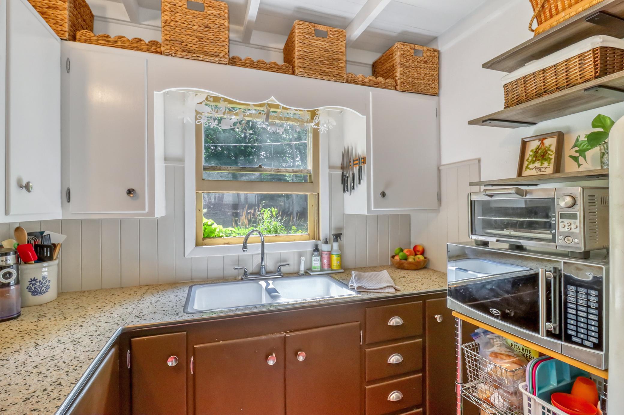 Kitchen1_4.jpg