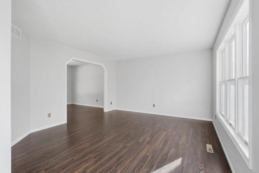 1497 Golf View Drive, River Falls, WI 54022