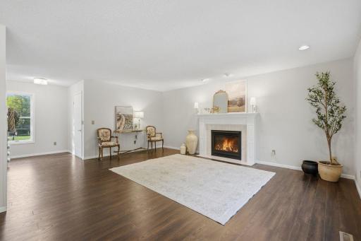 1497 Golf View Drive, River Falls, WI 54022