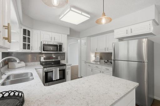 1497 Golf View Drive, River Falls, WI 54022