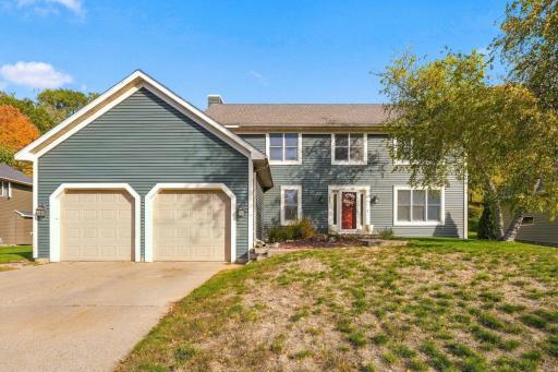 1497 Golf View Drive, River Falls, WI 54022