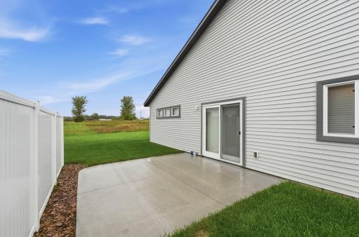 3267 Old Stone Way NE, Sauk Rapids, MN 56379