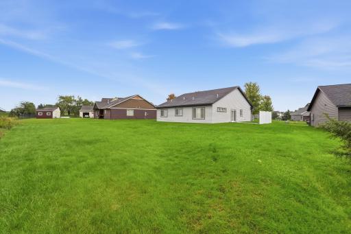 3267 Old Stone Way NE, Sauk Rapids, MN 56379