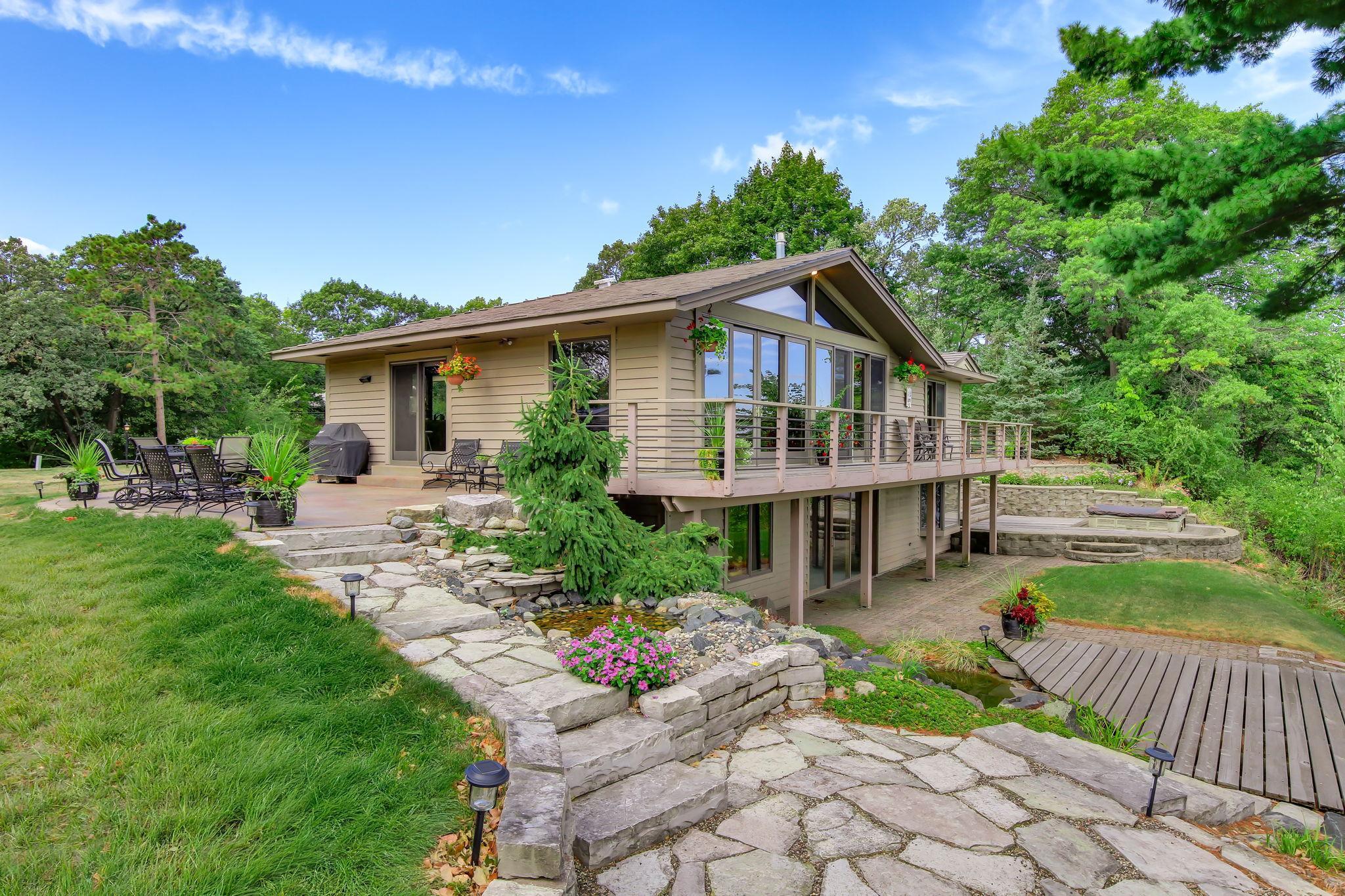 60-web-or-mls-1963-Quant-Ave-N-60.jpg