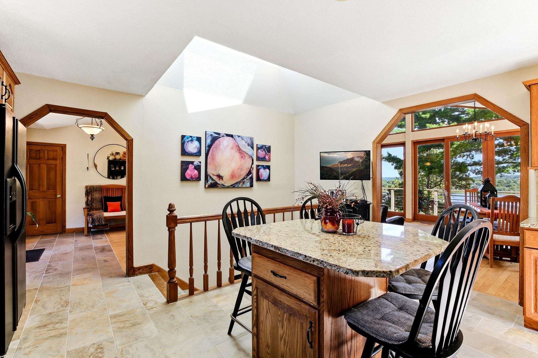 19-web-or-mls-1963-Quant-Ave-N-19.jpg