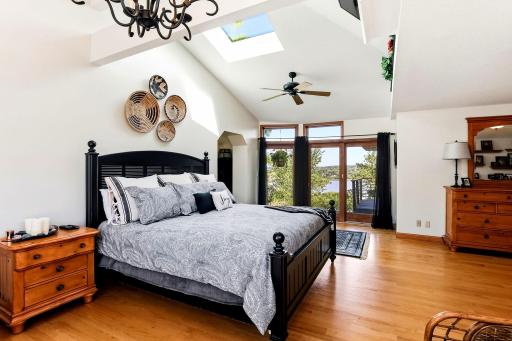 30-web-or-mls-1963-Quant-Ave-N-30.jpg