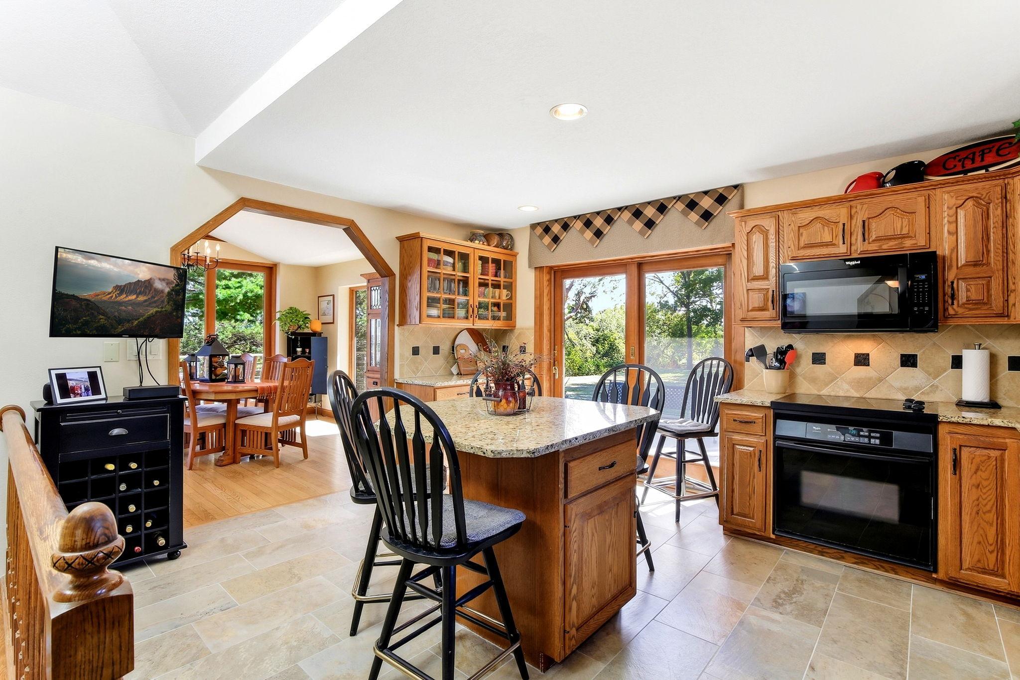 18-web-or-mls-1963-Quant-Ave-N-18.jpg