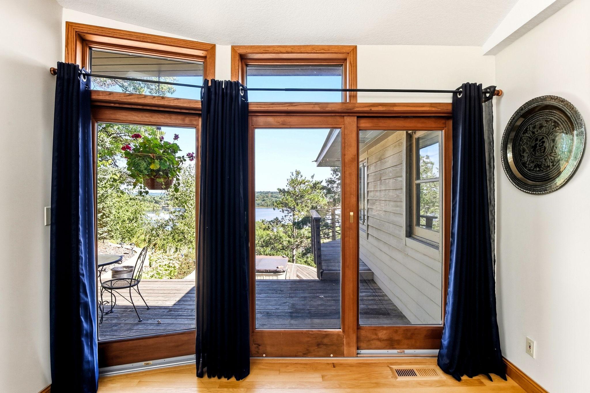 33-web-or-mls-1963-Quant-Ave-N-33.jpg