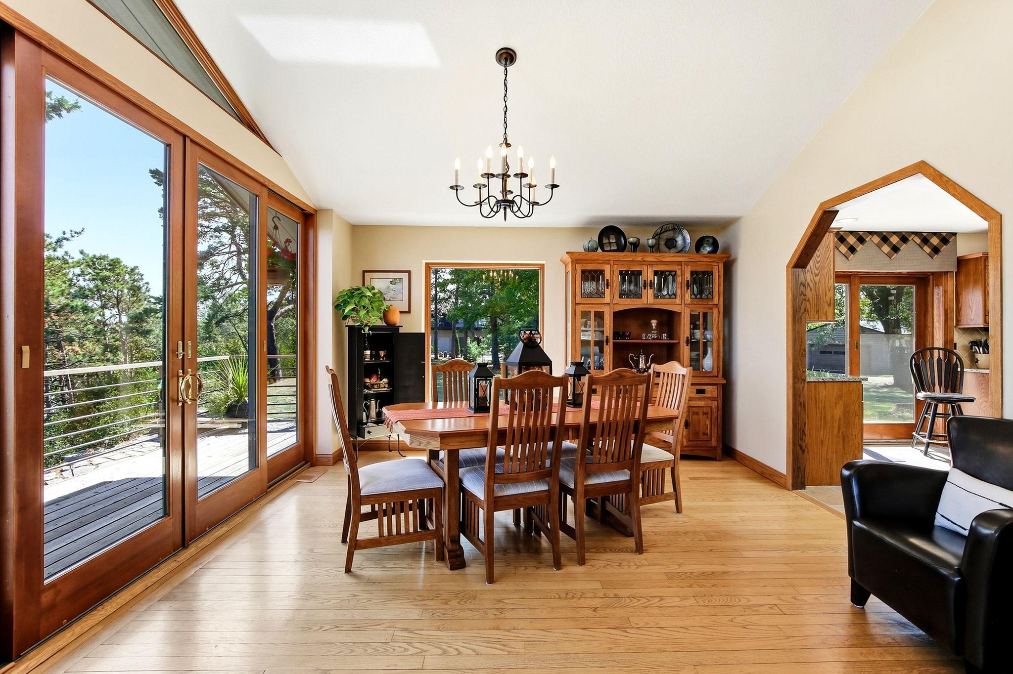 14-web-or-mls-1963-Quant-Ave-N-14.jpg