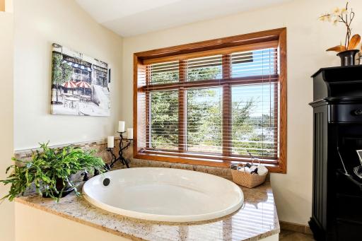 36-web-or-mls-1963-Quant-Ave-N-36.jpg