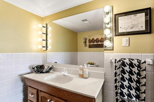 51-web-or-mls-1963-Quant-Ave-N-51.jpg