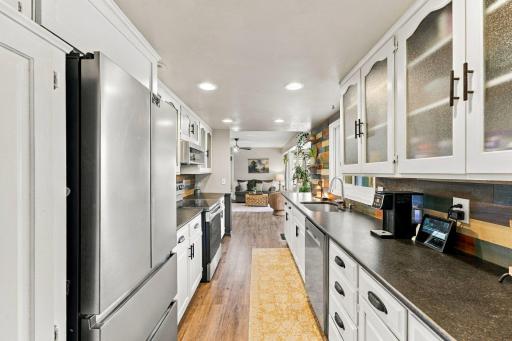 16497 Franklin Trail SE, Prior Lake, MN 55372