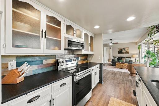 16497 Franklin Trail SE, Prior Lake, MN 55372