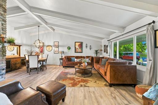 16497 Franklin Trail SE, Prior Lake, MN 55372