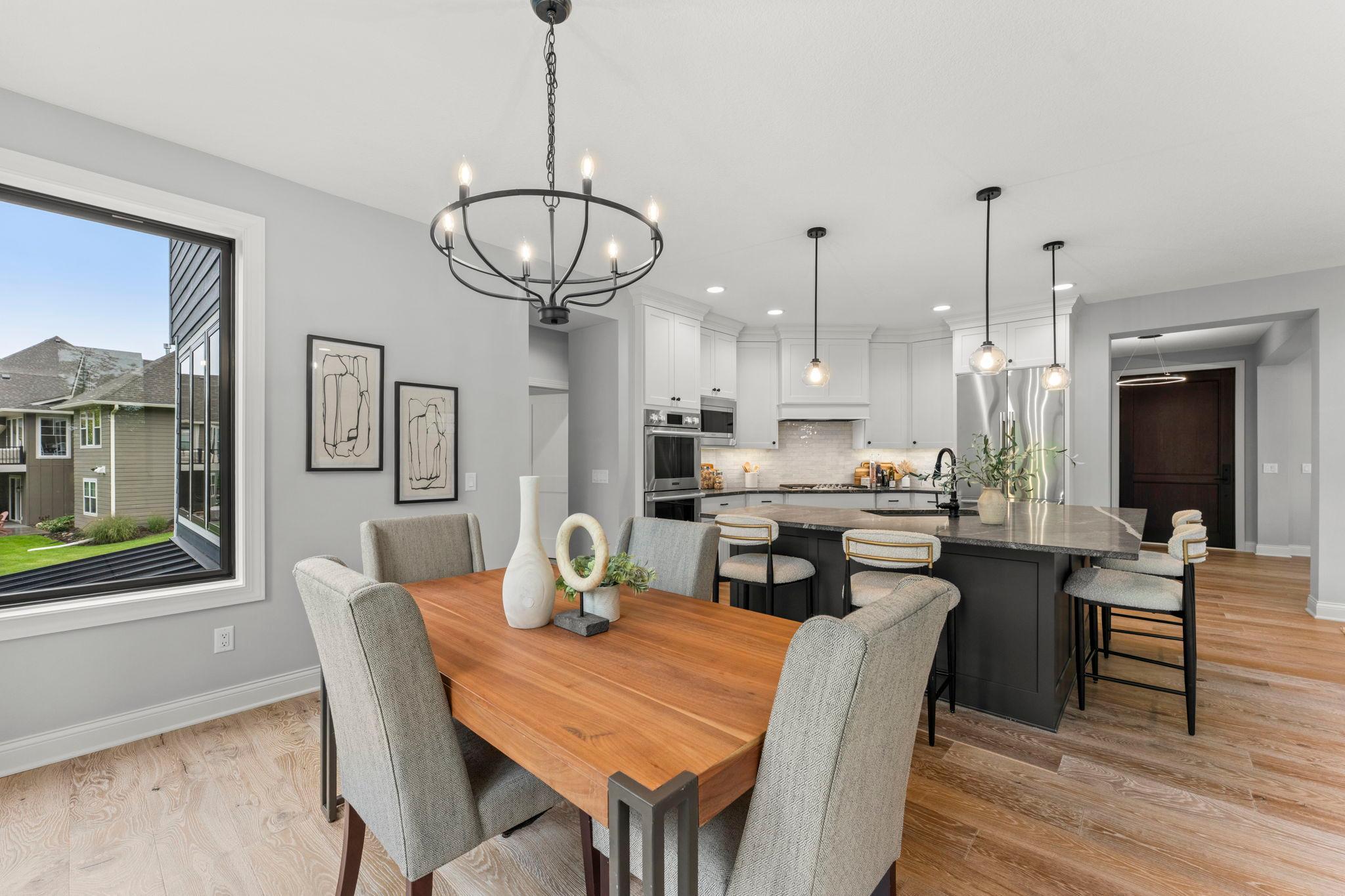 Dining space right off the kitchen