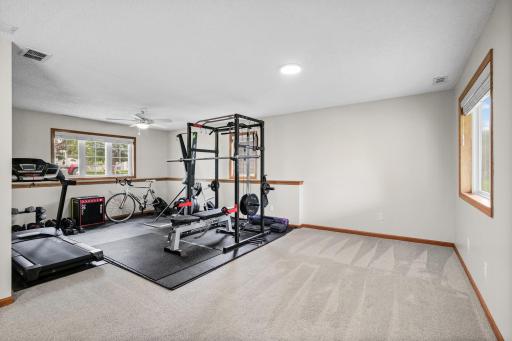 674 Lois Lane, Lino Lakes, MN 55014
