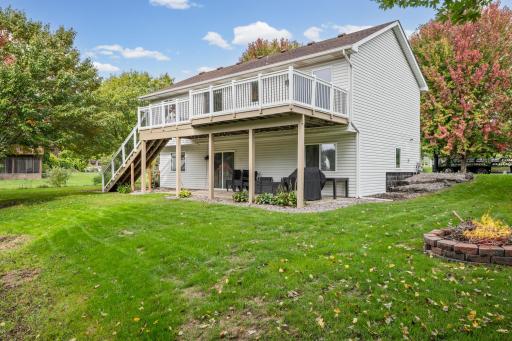 674 Lois Lane, Lino Lakes, MN 55014