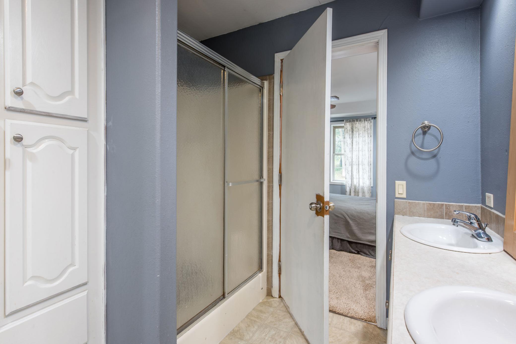Private bath with double vanity