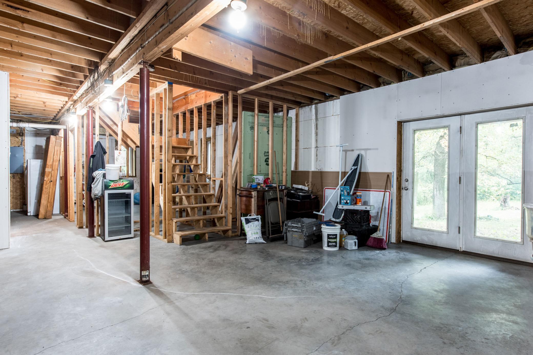 ICF basement has 9' ceiling