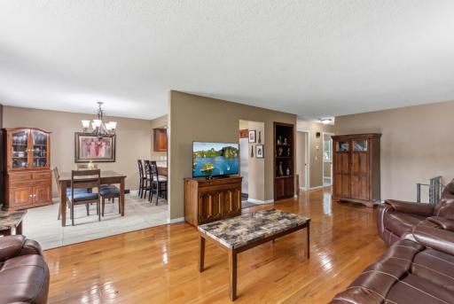11440 Jonquil Street NW, Coon Rapids, MN 55433