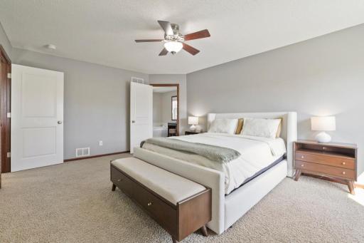 2321 Woodcrest Drive, Woodbury, MN 55129