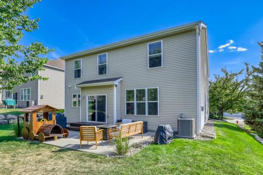 2321 Woodcrest Drive, Woodbury, MN 55129