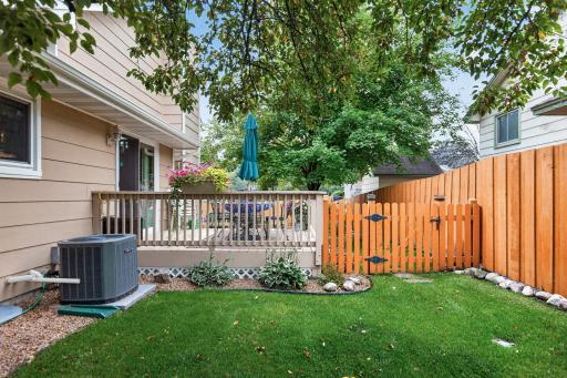 Great Deck for Grilling - walkout from the dining area