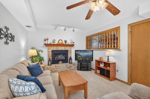 2272 132nd Lane NW, Coon Rapids, MN 55448