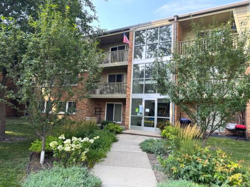 7414 W 22nd Street, 306, Saint Louis Park, MN 55426